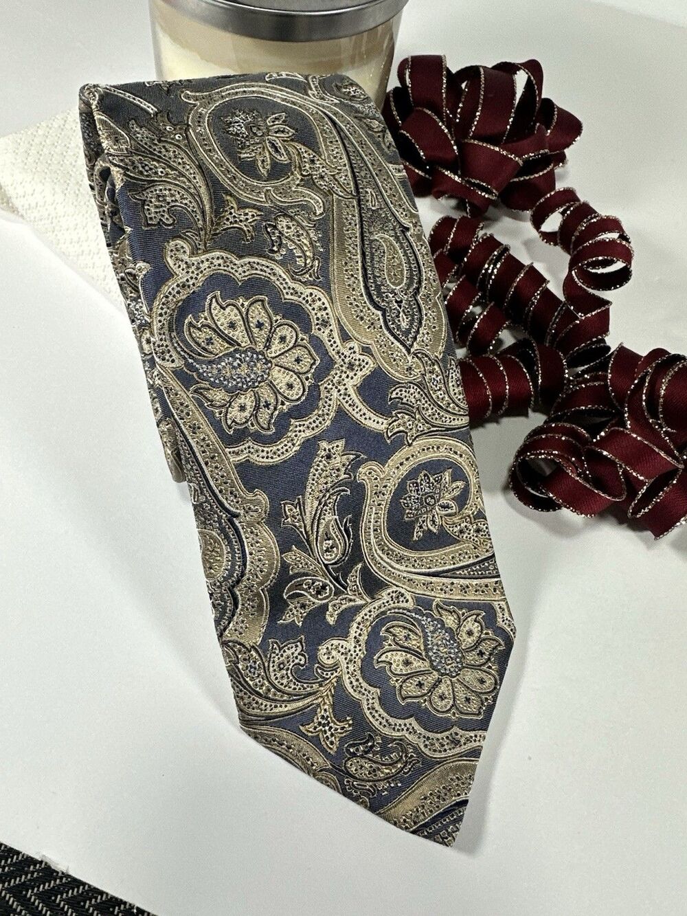 Faconnable Silk Tie Men’s Blue Gold Paisley Handmade in Italy Luxury Designer